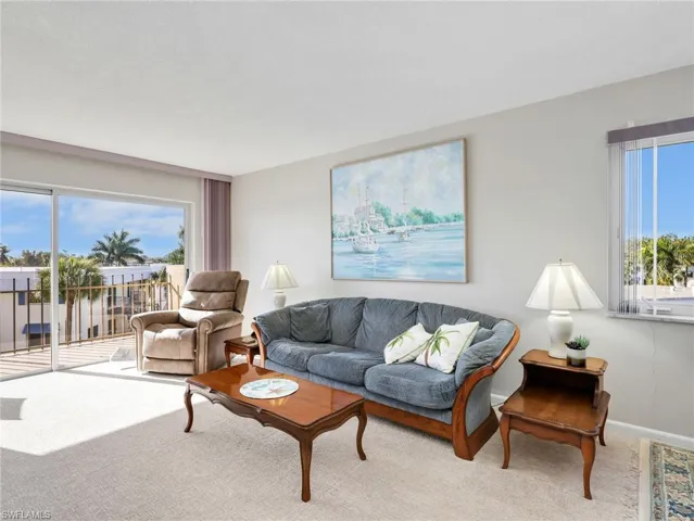 2150 Gulf Shore Blvd N 407, Naples, Florida 34102