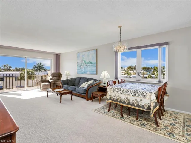 2150 Gulf Shore Blvd N 407, Naples, Florida 34102