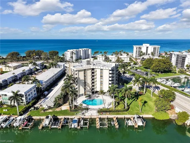 2150 Gulf Shore Blvd N 407, Naples, Florida 34102