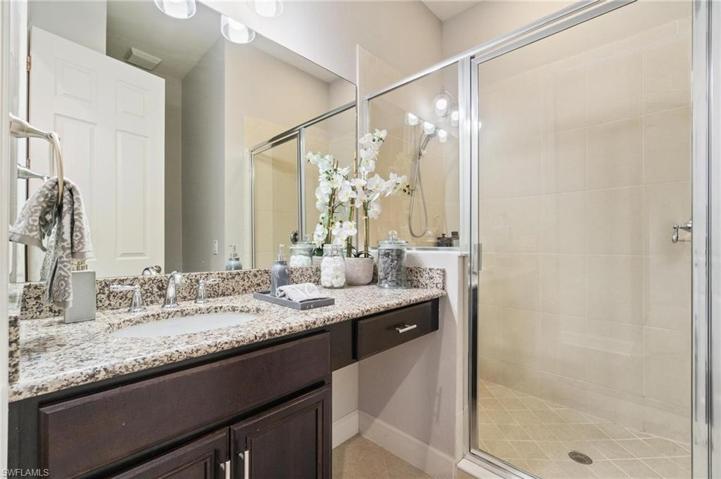 2nd Bathroom