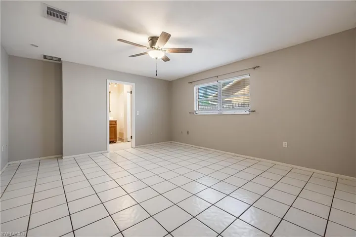 71  Mentor  DR, Naples, FL 34110
