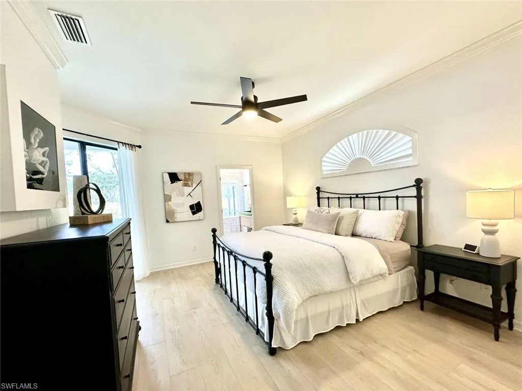 10001 Isola WAY, Miromar Lakes, FL 33913,225030735
