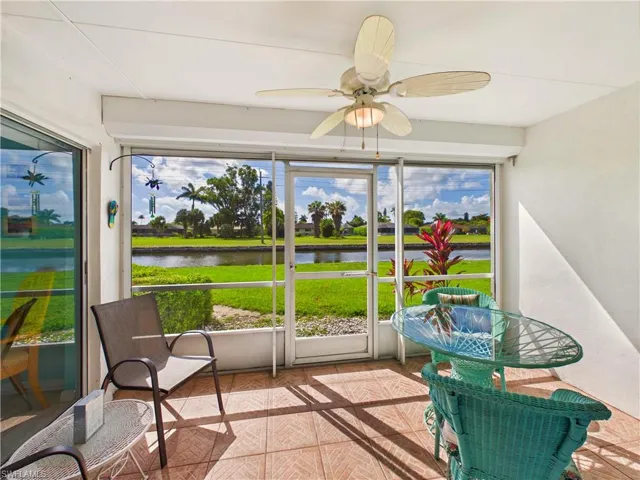 300 Valley Stream Dr 3d, Naples, Florida 34113