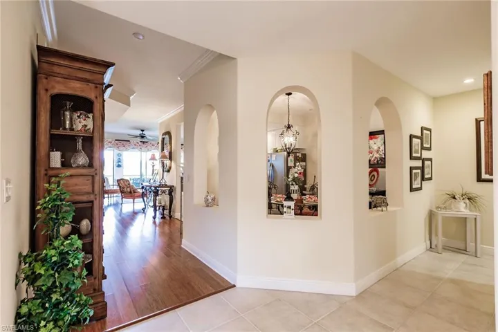 3910  Deer Crossing  CT, Naples, FL 34114