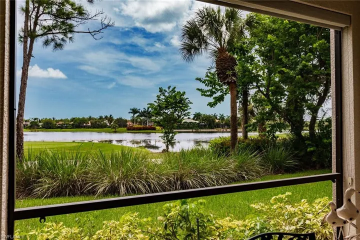 3910  Deer Crossing  CT, Naples, FL 34114