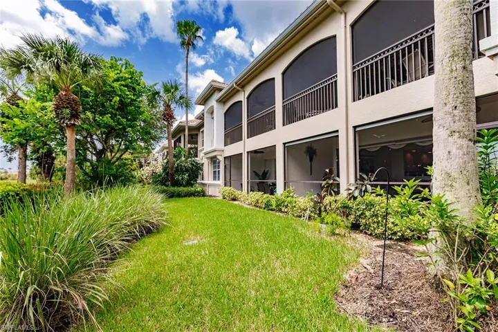 3910  Deer Crossing  CT, Naples, FL 34114