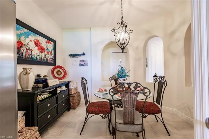 3910  Deer Crossing  CT, Naples, FL 34114
