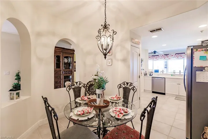 3910  Deer Crossing  CT, Naples, FL 34114
