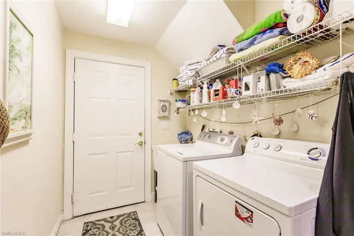 3910  Deer Crossing  CT, Naples, FL 34114