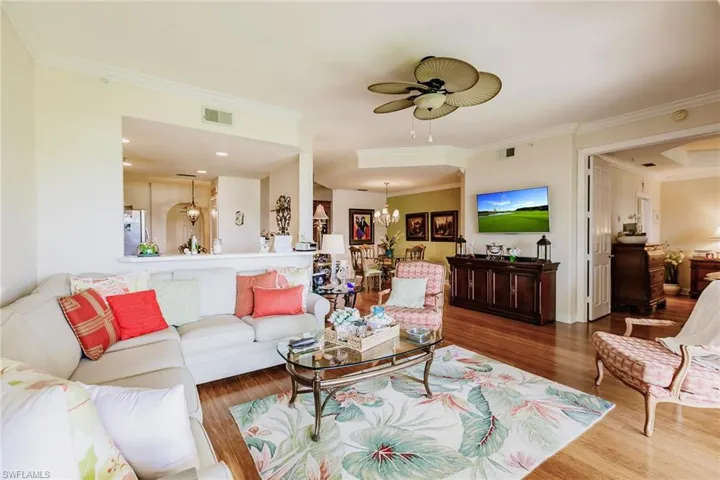 3910  Deer Crossing  CT, Naples, FL 34114