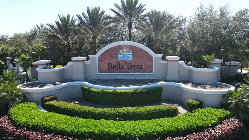 Bella Terra Entrance Sign