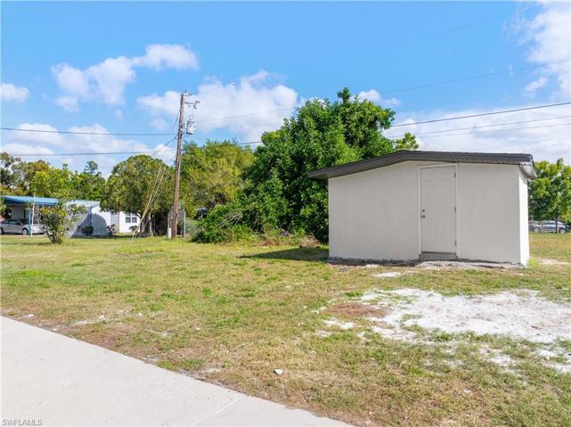 detached storage building