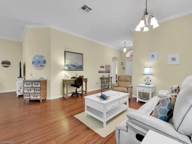 Crown Molding