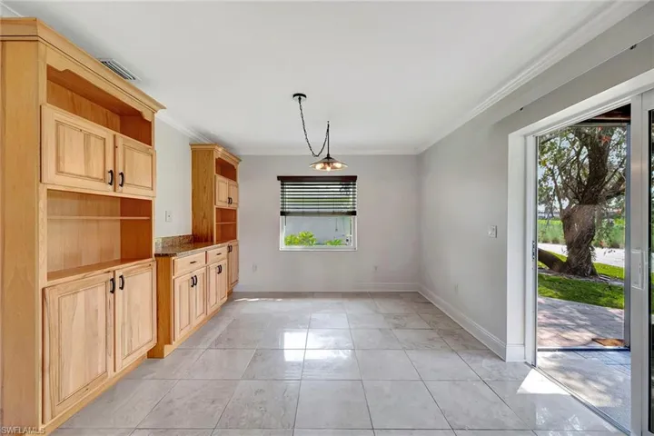 4328 Beechwood Lake DR, NAPLES FL 34112