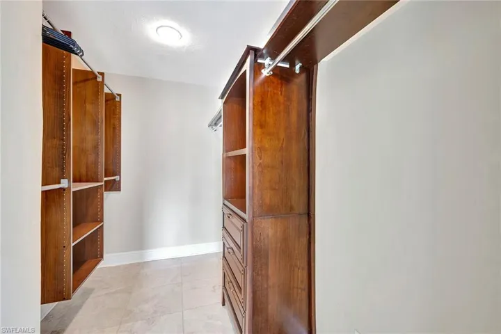 4328 Beechwood Lake DR, NAPLES FL 34112