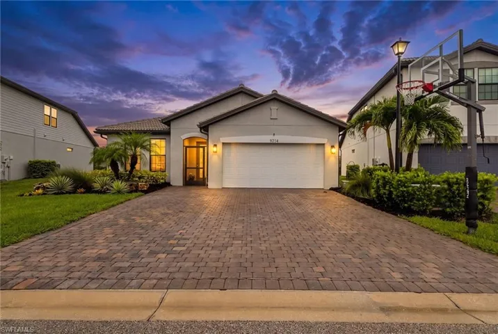 9214 Bexley Dr, Fort Myers, Florida 33967