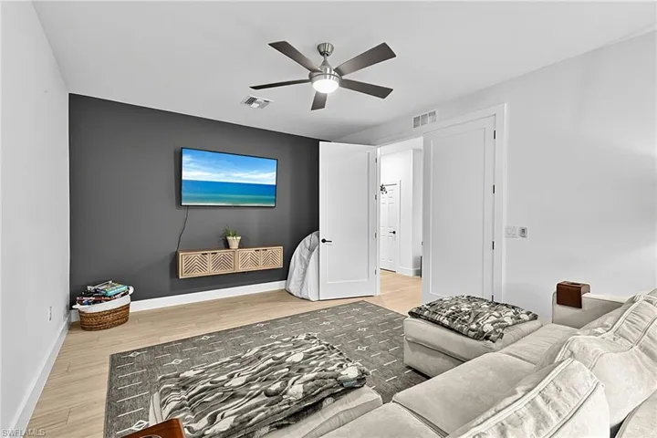 9214 Bexley Dr, Fort Myers, Florida 33967