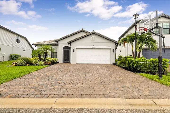 9214 Bexley Dr, Fort Myers, Florida 33967