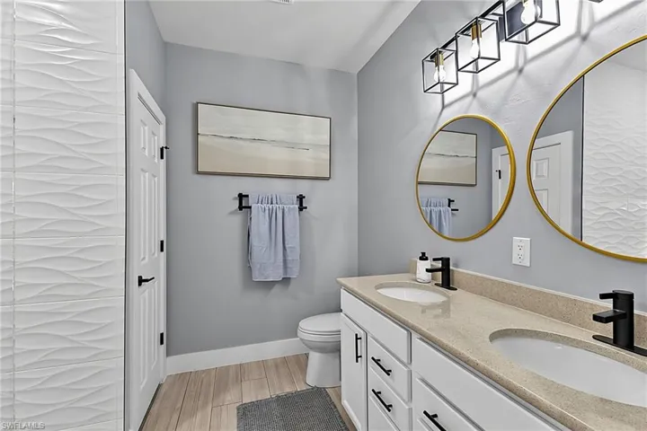 9214 Bexley Dr, Fort Myers, Florida 33967