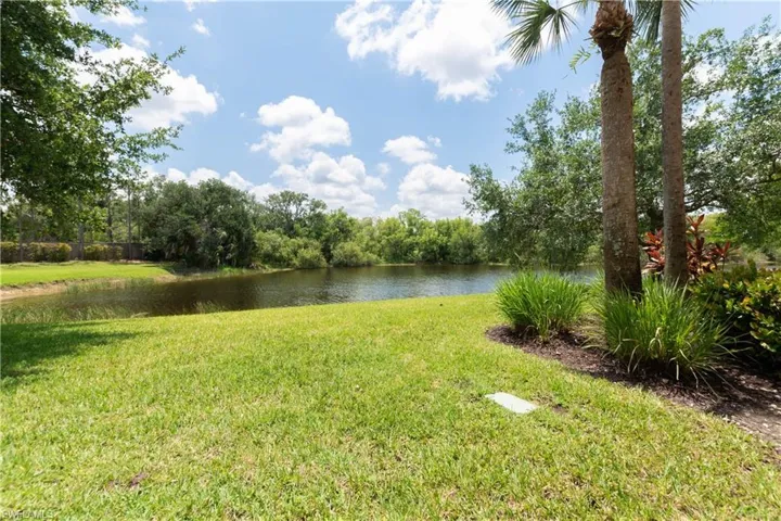 LARGE BACK YARD ...WITH WATER VIEW
