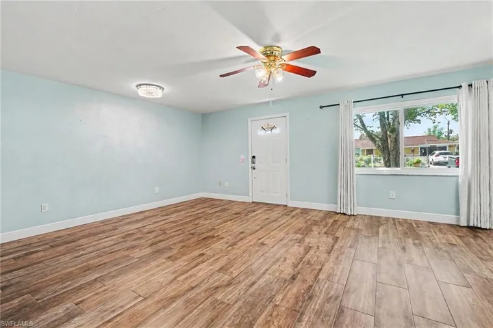 This space really is impressive! Come and see it for yourself. Before it's Sold!