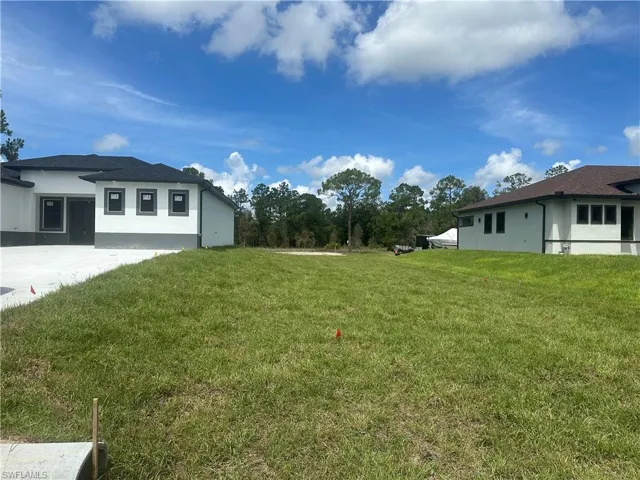 119 Moore Ave, Lehigh Acres, Florida 33936