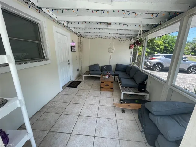 9950/9952 Carolina St, Bonita Springs Fl 34135