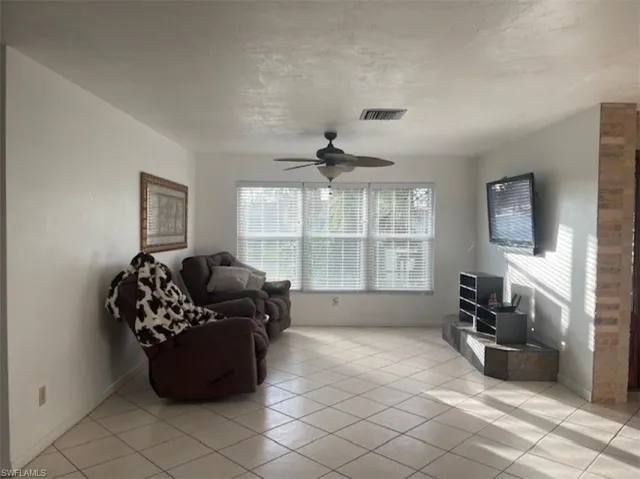 3611 Se 8th Pl, Cape Coral Fl 33904