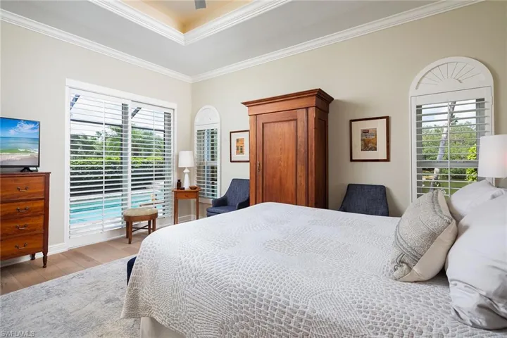 1002  Fountain  RUN, Naples, FL 34119