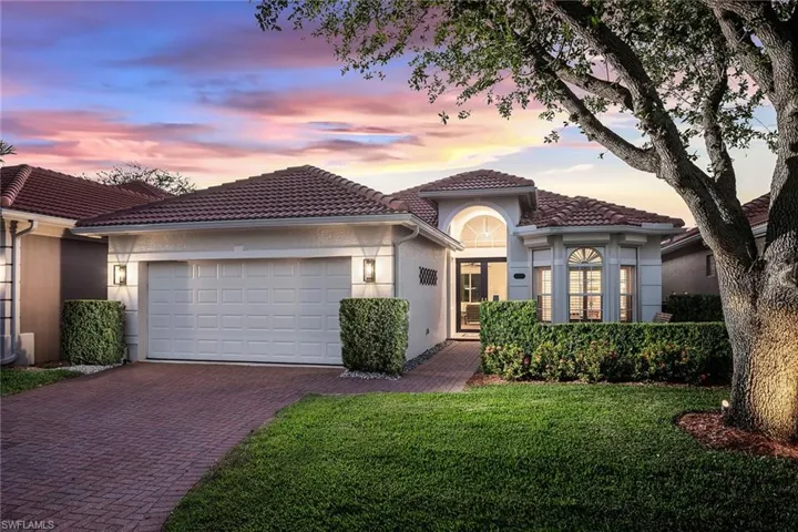 1002  Fountain  RUN, Naples, FL 34119
