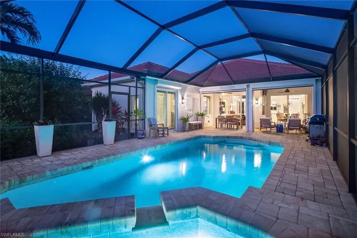1002  Fountain  RUN, Naples, FL 34119