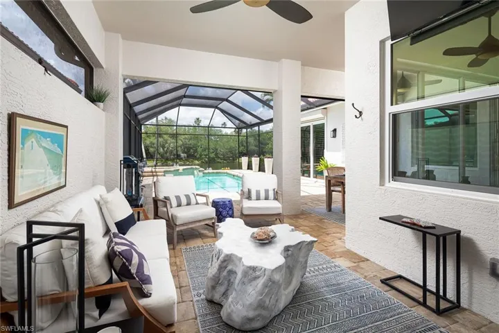 1002  Fountain  RUN, Naples, FL 34119