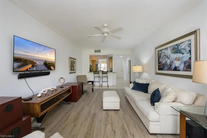 410  Bayfront  PL, Naples, FL 34102