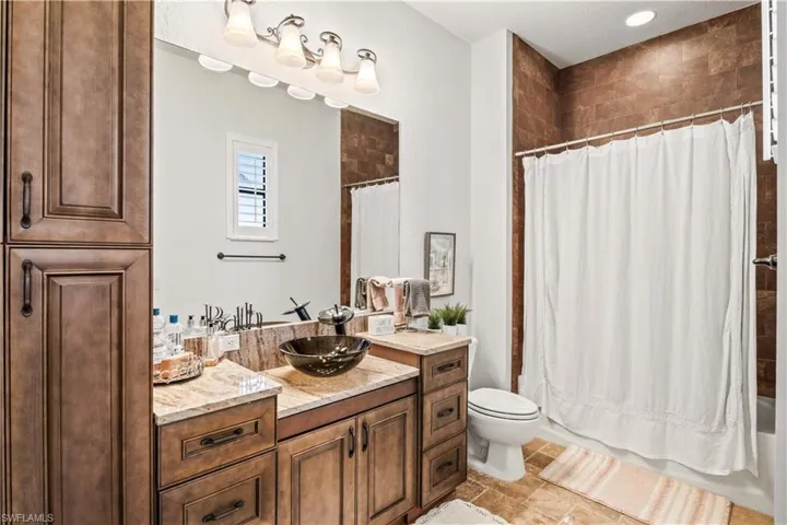 Junior master attached bathroom - there is also a second full guest bathroom upstairs!