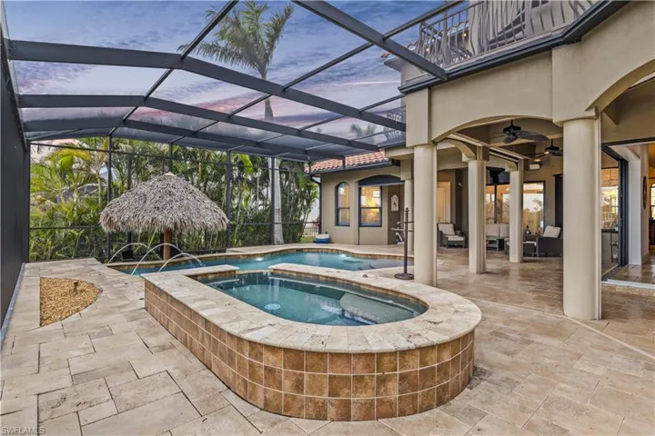 Kick back and relax in this oversized raised spa.  Plenty of room to sit around and multiple speed options for the spa!