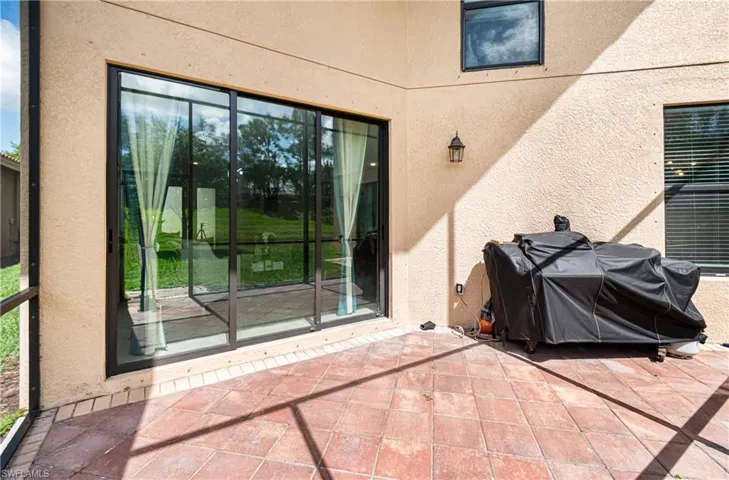 10143 Chesapeake Bay Dr, Fort Myers, Florida 33913