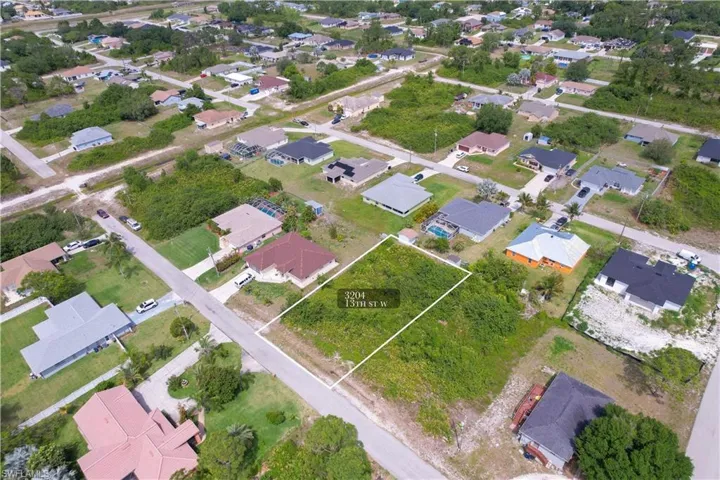 3204 13th St W, Lehigh Acres Fl 33971