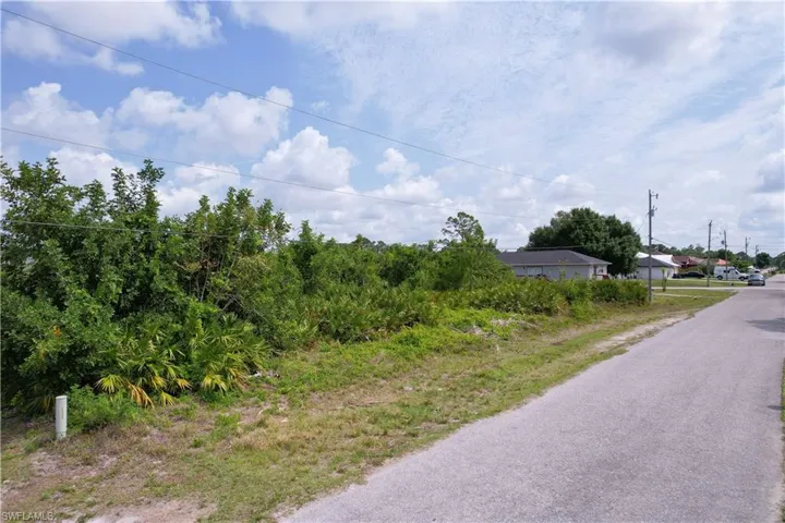 3204 13th St W, Lehigh Acres Fl 33971