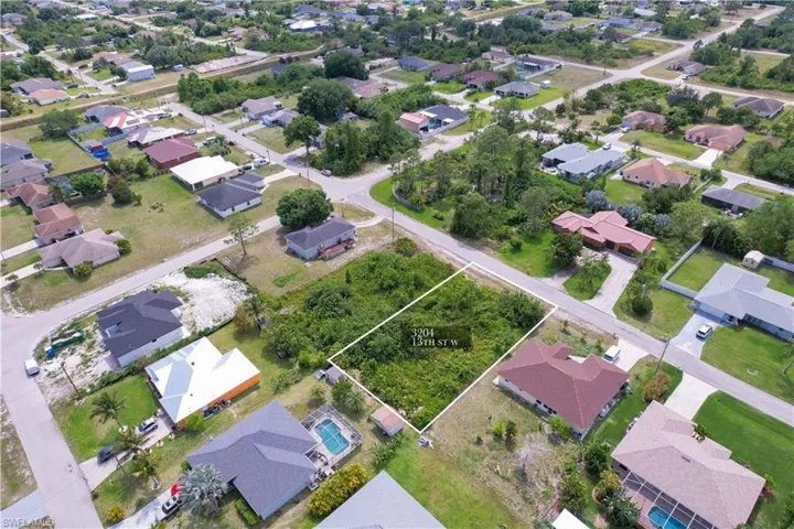 3204 13th St W, Lehigh Acres Fl 33971