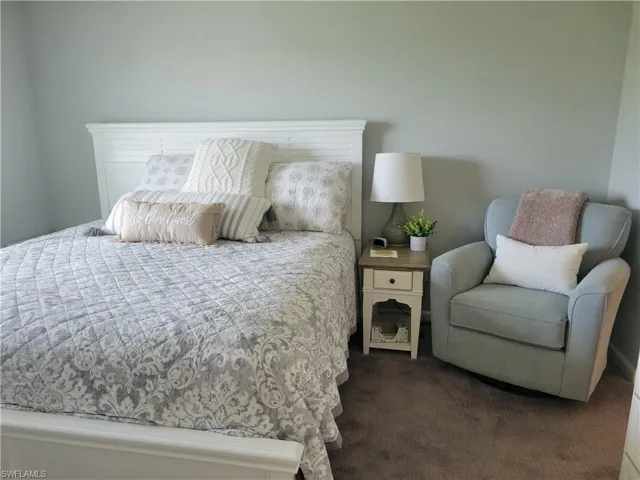 3655  Amberly  CIR, Naples, FL 34112