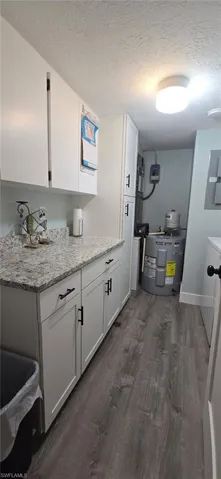 434  Tudor  DR, Cape Coral, FL 33904