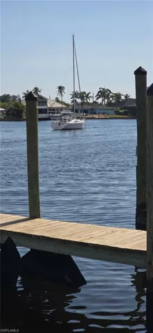 434  Tudor  DR, Cape Coral, FL 33904