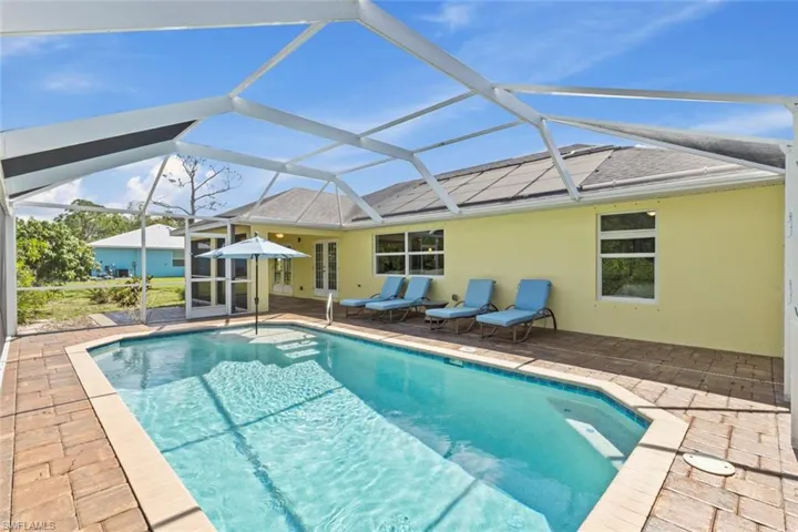 11693 Oakland Dr, Bokeelia, Florida 33922