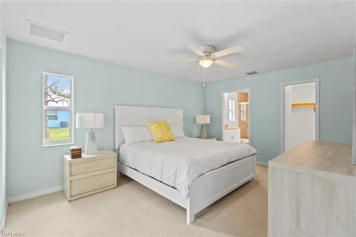 11693 Oakland Dr, Bokeelia, Florida 33922