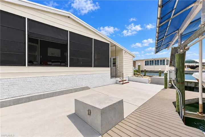 3055 Harpoon Ln, St. James City, Florida 33956