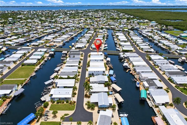 3055 Harpoon Ln, St. James City, Florida 33956