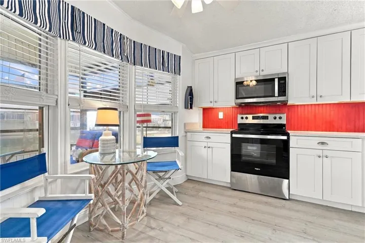 3055 Harpoon Ln, St. James City, Florida 33956