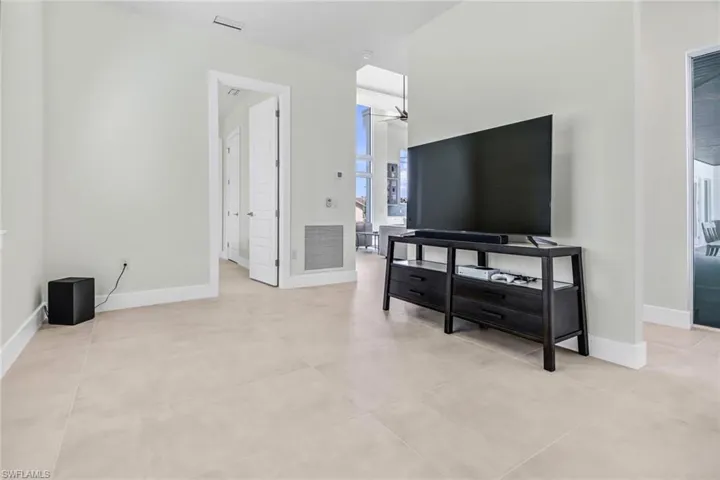 1828 SW 40th  TER, Cape Coral, FL 33914