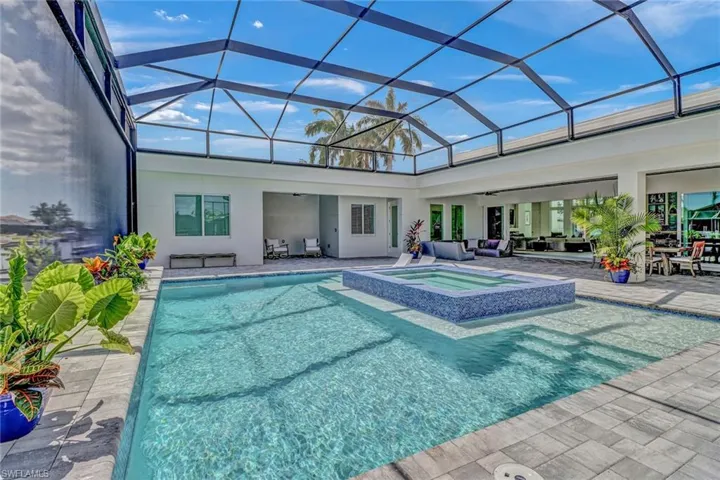 1828 SW 40th  TER, Cape Coral, FL 33914