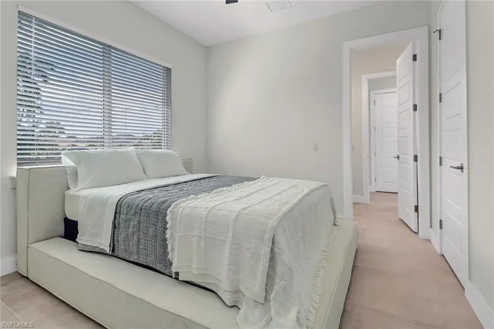 1828 SW 40th  TER, Cape Coral, FL 33914